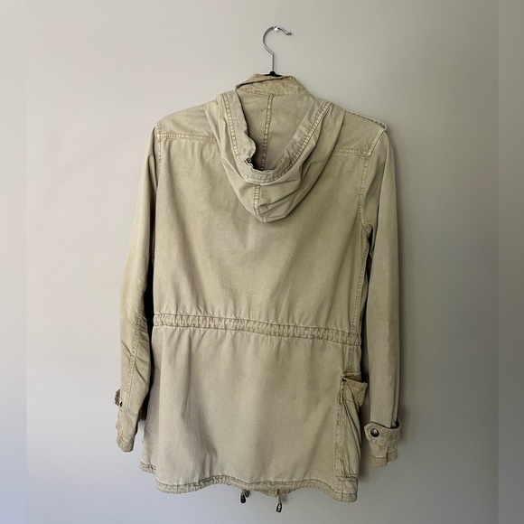 Aritzia Talula tan military jacket - Picture 2 of 3